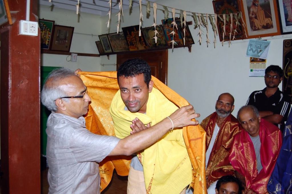 Being felicitated by Narayanan. Photo by Durai